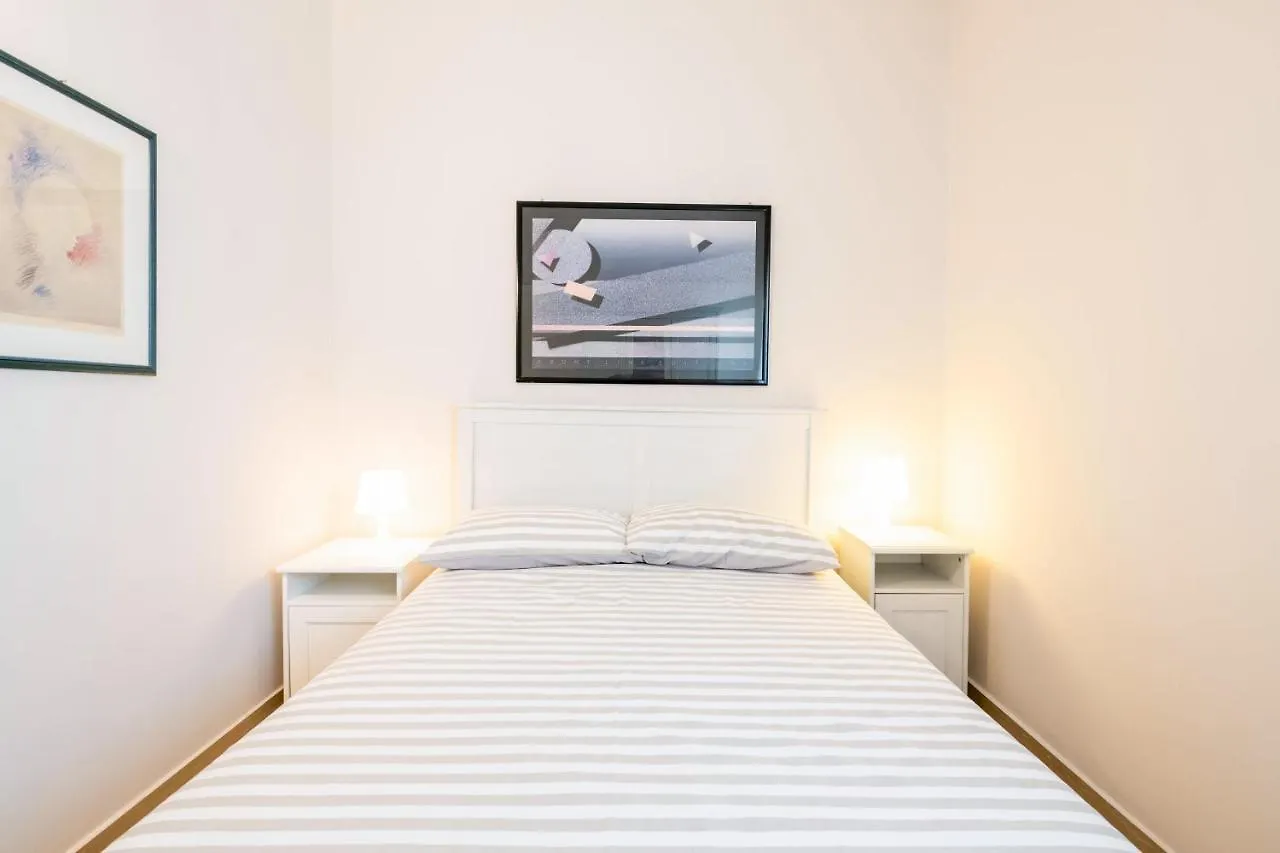 Apartment 2 Bedrooms Penthouse In The City Center Bari